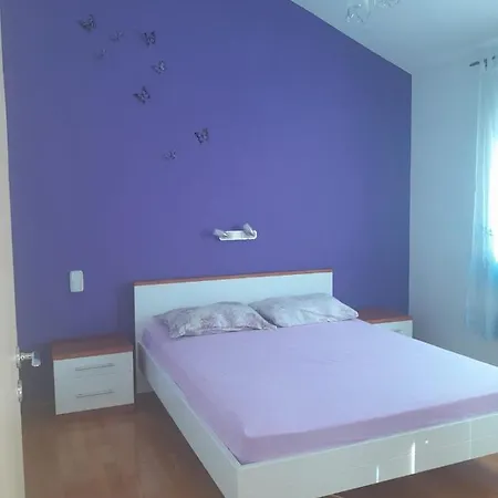 Appartamento Apartman Kostovic Vinišće